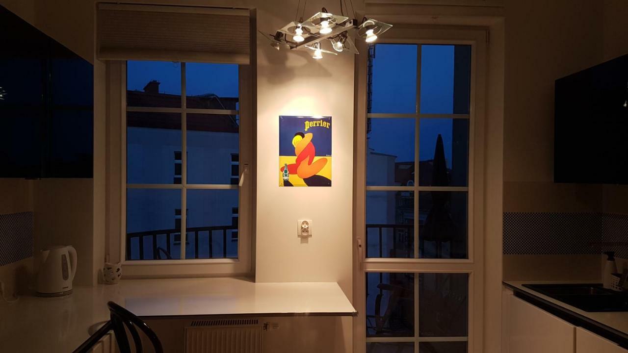 Apartament Rodzinny W Centrum ギジツコ エクステリア 写真