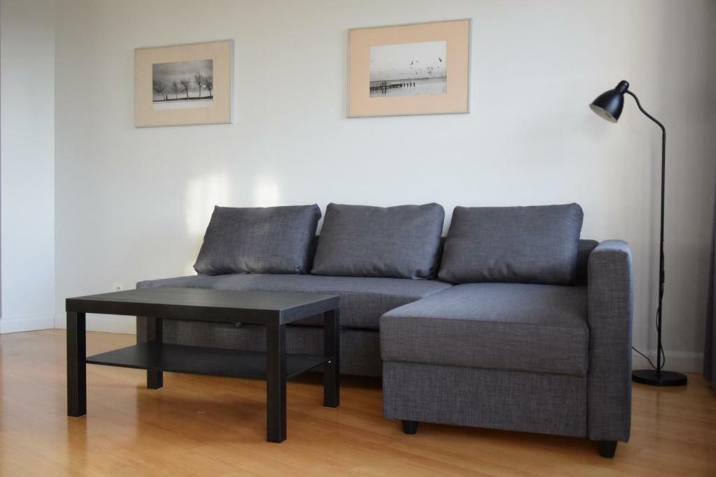 Apartament Rodzinny W Centrum ギジツコ エクステリア 写真