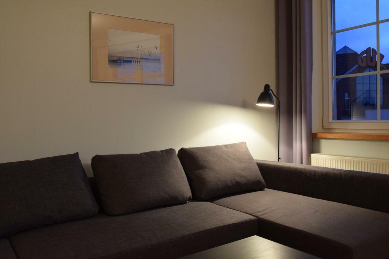 Apartament Rodzinny W Centrum ギジツコ エクステリア 写真